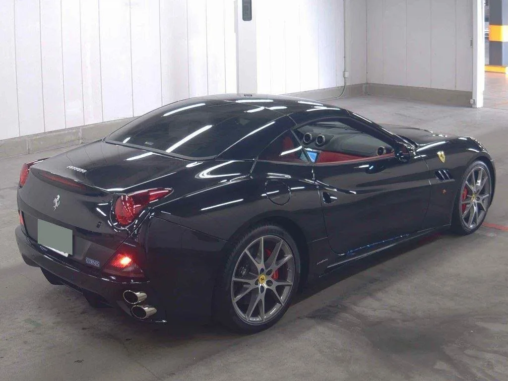 Ferrari California