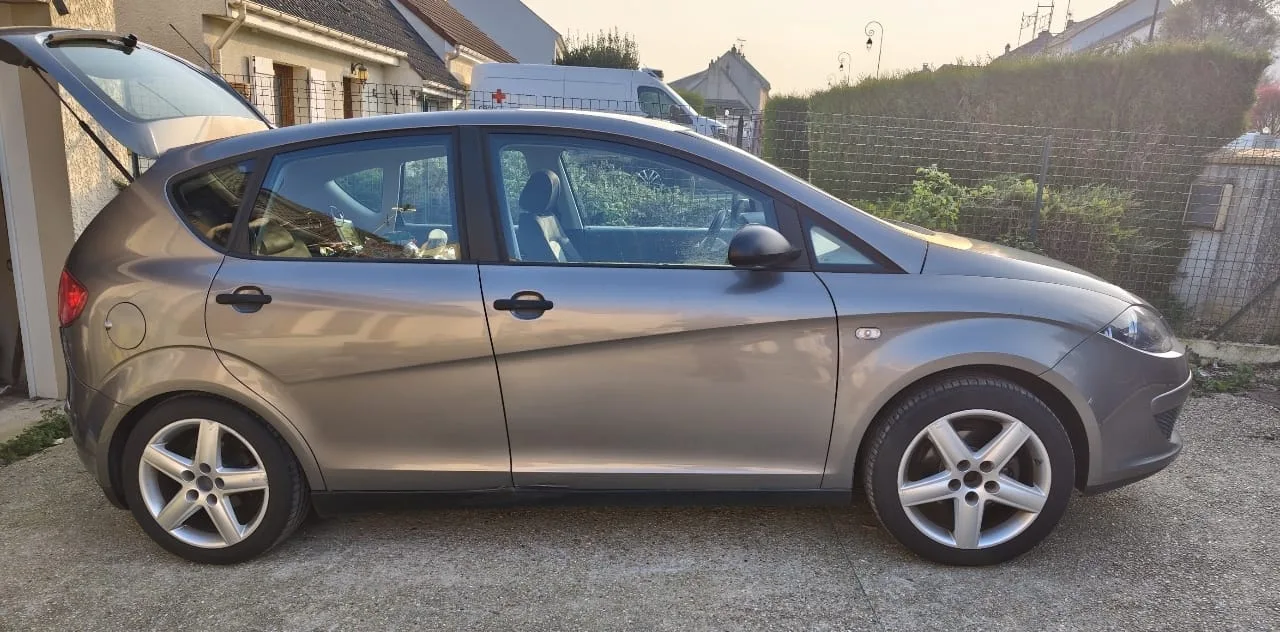 SEAT Altea — photo 3